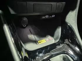 Toyota Yaris thumbnail 13