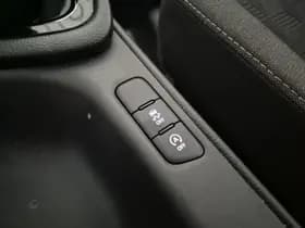 Toyota Yaris thumbnail 14