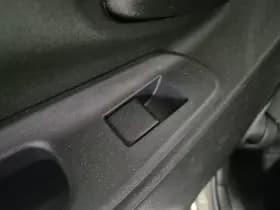 Toyota Yaris thumbnail 24