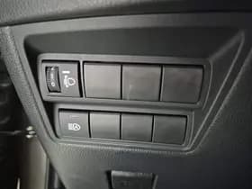 Toyota Yaris thumbnail 53