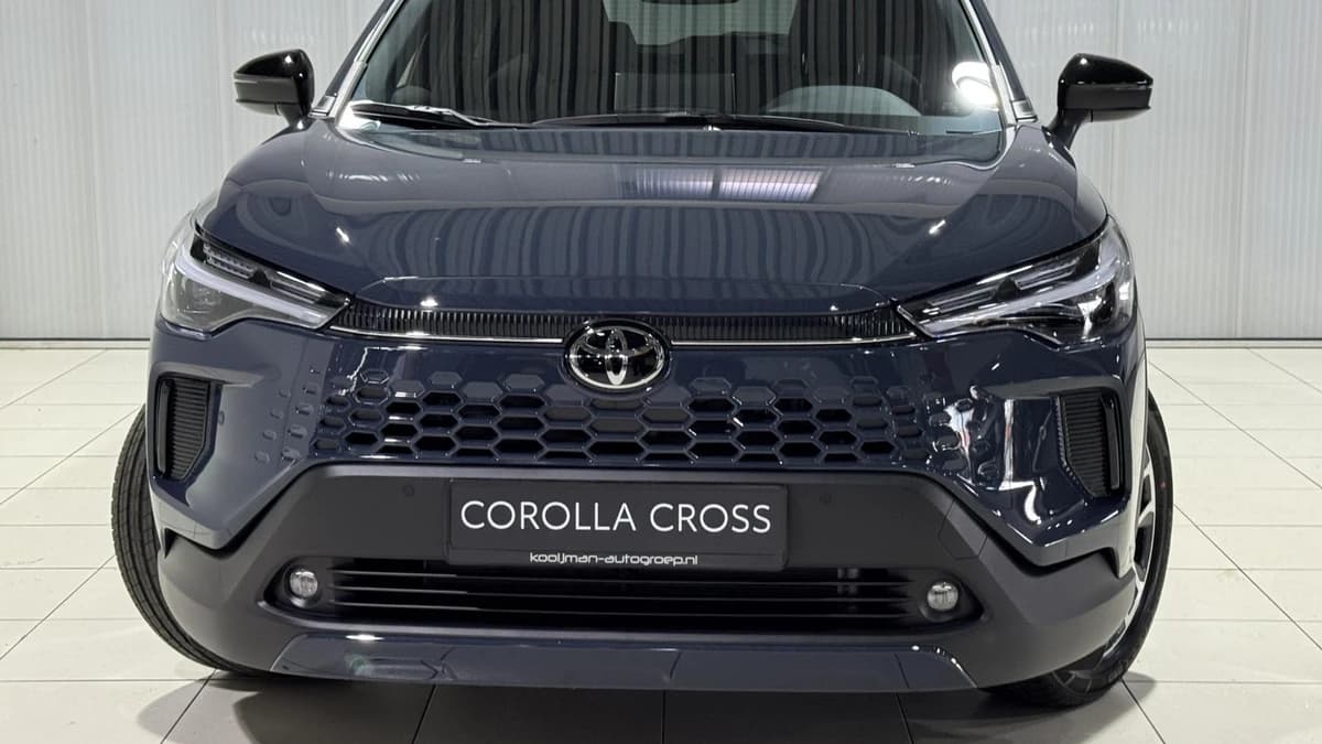Toyota Corolla-cross — foto 1