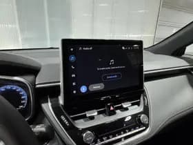 Toyota Corolla-cross thumbnail 12