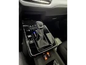 Toyota Corolla-cross thumbnail 14