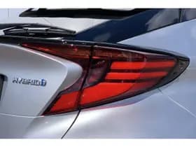 Toyota C-HR thumbnail 27