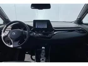 Toyota C-HR thumbnail 36