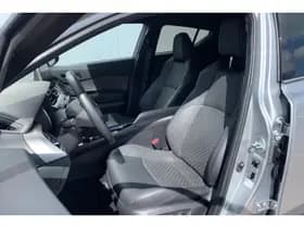 Toyota C-HR thumbnail 7