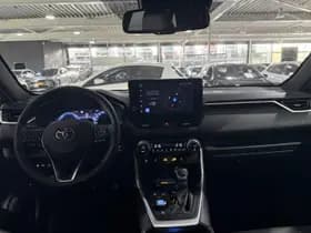 Toyota RAV4 thumbnail 4