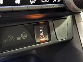 Toyota RAV4 thumbnail 31