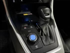 Toyota RAV4 thumbnail 33