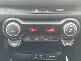 Kia Stonic thumbnail 70