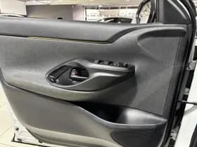 Toyota Yaris-cross thumbnail 11