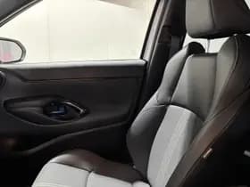 Toyota Yaris-cross thumbnail 19