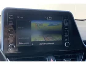 Toyota C-HR thumbnail 15