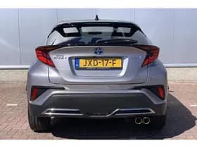 Toyota C-HR thumbnail 33