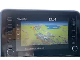 Toyota C-HR thumbnail 46