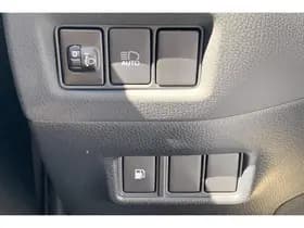 Toyota C-HR thumbnail 53