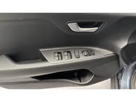 Kia Stonic thumbnail 2