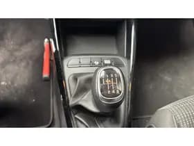 Kia Stonic thumbnail 34