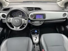 Toyota Yaris thumbnail 22