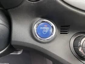 Toyota Yaris thumbnail 30