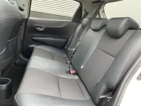 Toyota Yaris thumbnail 45
