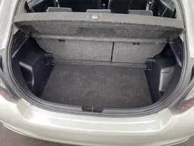 Toyota Yaris thumbnail 59