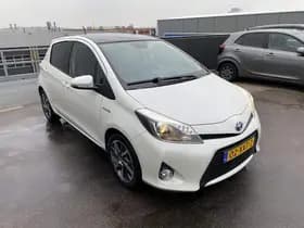 Toyota Yaris thumbnail 64