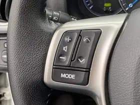 Toyota Yaris thumbnail 76