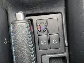 Toyota Yaris thumbnail 89