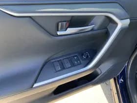 Toyota RAV4 thumbnail 23