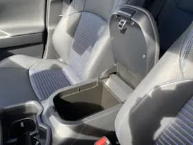 Toyota RAV4 thumbnail 44