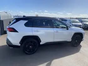 Toyota RAV4 thumbnail 67