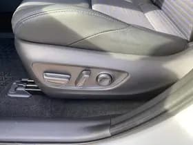 Toyota RAV4 thumbnail 78