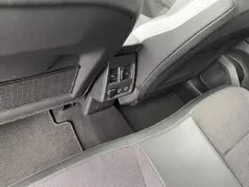 Renault Captur thumbnail 114