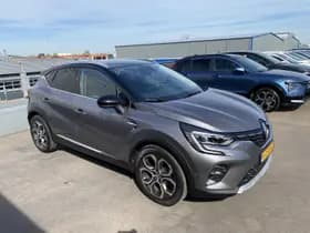 Renault Captur thumbnail 16