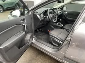 Renault Captur thumbnail 22