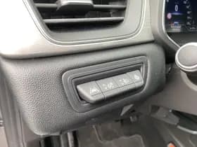 Renault Captur thumbnail 25