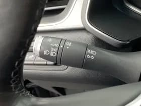 Renault Captur thumbnail 32