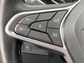 Renault Captur thumbnail 33