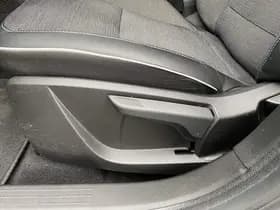 Renault Captur thumbnail 87