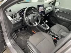 Renault Captur thumbnail 89