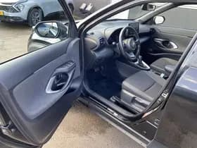 Toyota Yaris-cross thumbnail 72