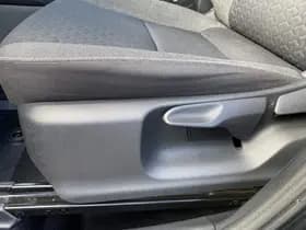 Toyota Yaris-cross thumbnail 75