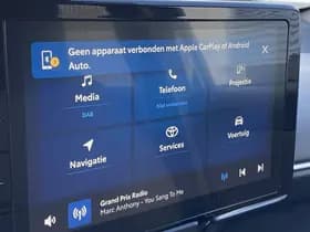 Toyota Yaris-cross thumbnail 98