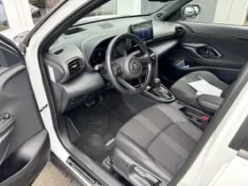 Toyota Yaris-cross thumbnail 11