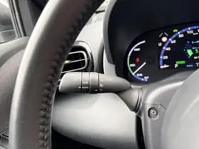 Toyota Yaris-cross thumbnail 18