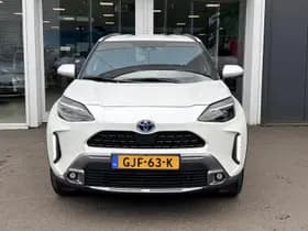 Toyota Yaris-cross thumbnail 4