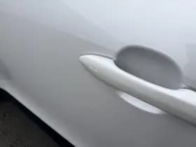 Toyota Yaris-cross thumbnail 9