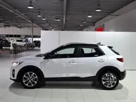 Kia Stonic thumbnail 8