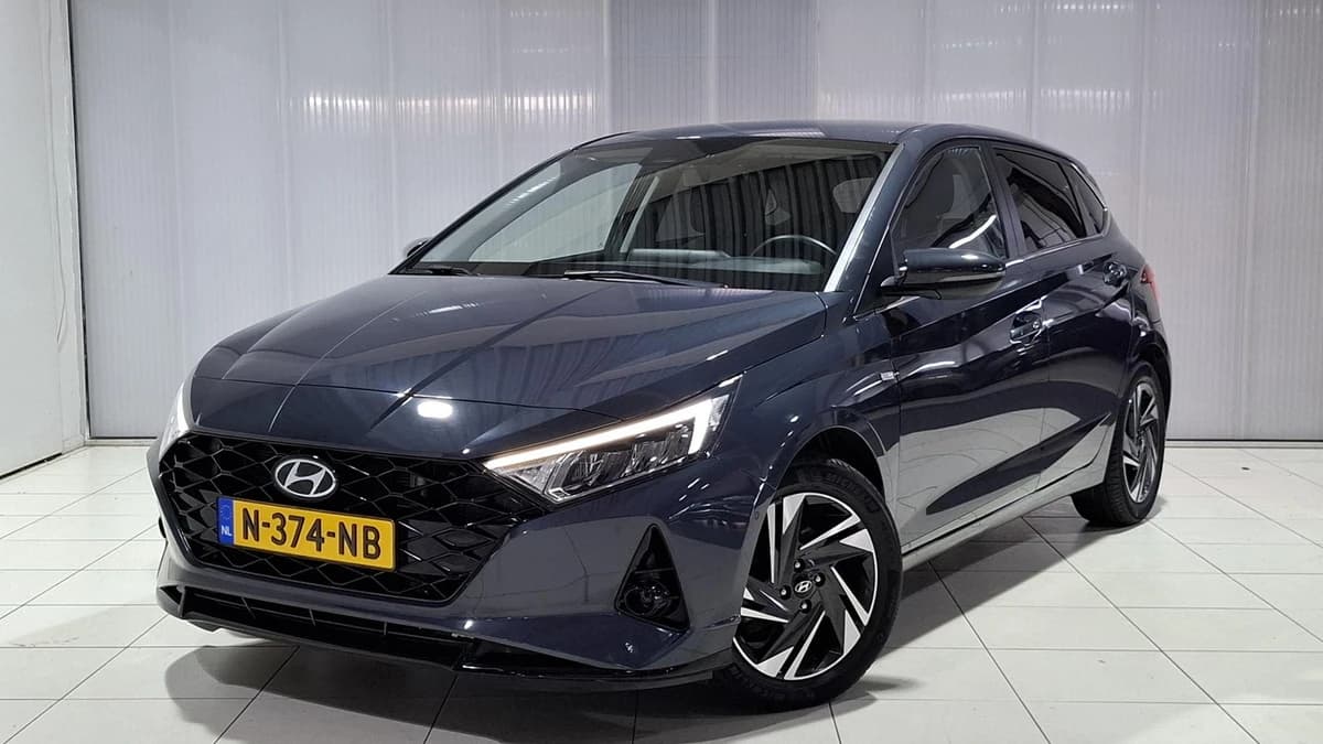 Hyundai i20 — foto 1